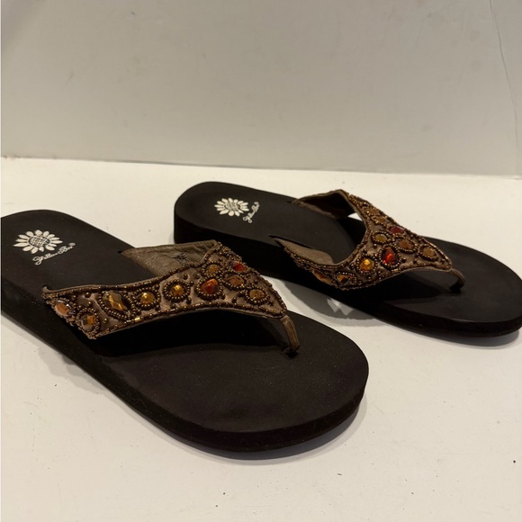 Yellow Box Beaded Brown Sandals - Picture 2 of 6